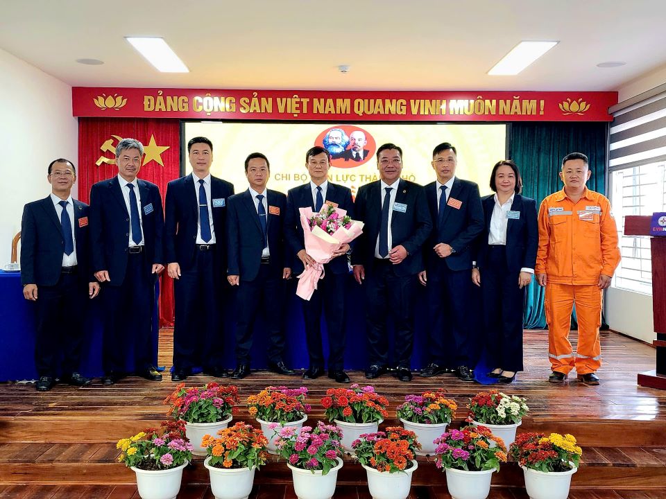 Đại hội điểm Chi bộ Điện lực Thành phố Sơn La thành công tốt đẹp 